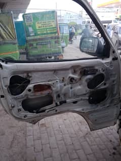 sale my king long hiacehiroof van same like Toyota hiace van