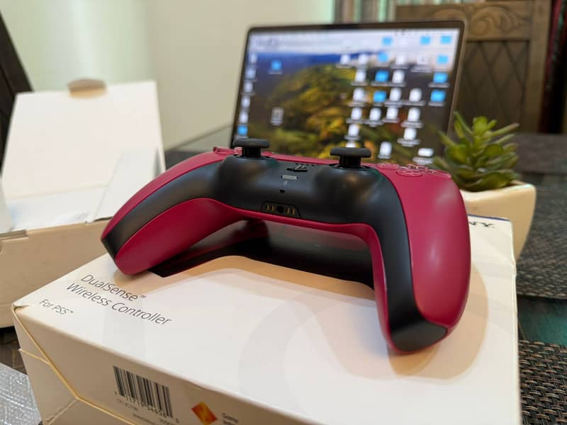 PS5 DualSense Controller (Like New) with Complete Box – Used Only Once 4