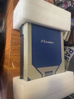 Fronus hybrid system solar inverter