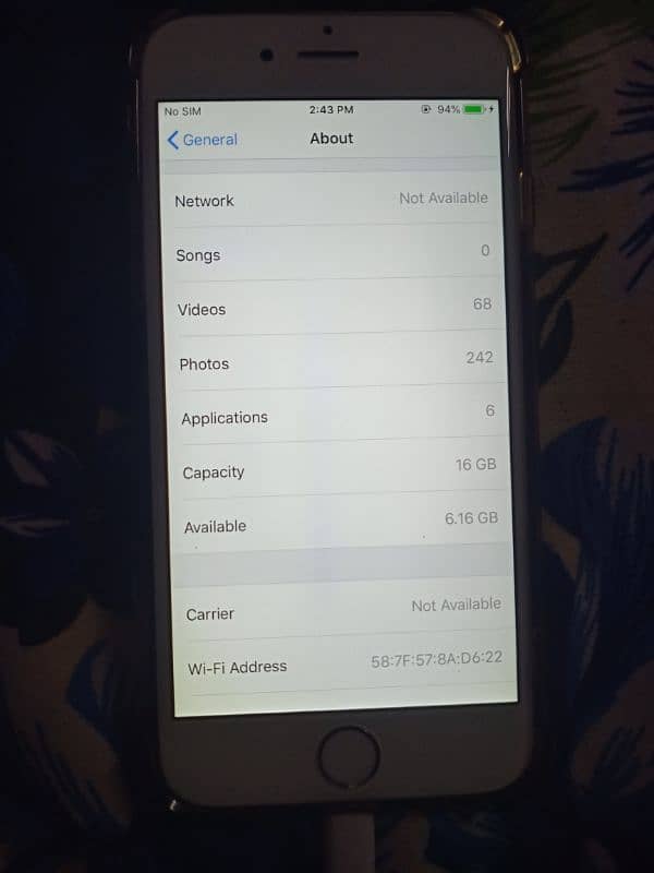 iphone 6 | scratch less jv phone |  9.5/10 condition 2