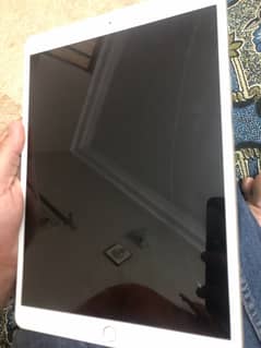 ipad pro 10.5 inch
