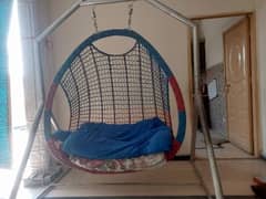 Full Size heavy jhoola in new condition Blkul ok hy baray size ka h