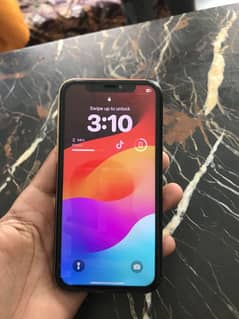iPhone 11 non pta fu 64 g  all ok