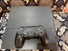 Plays station 4 500 GB