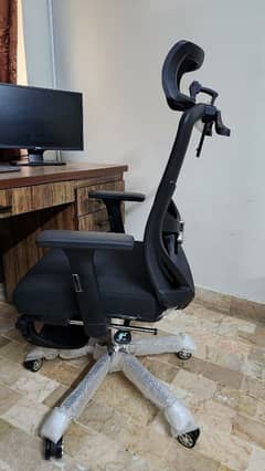 Manager Chair Full Option Foot Rest