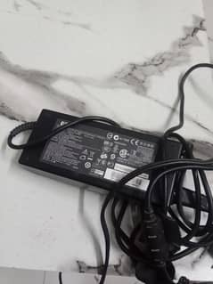 LAPTOP CHARGER HP