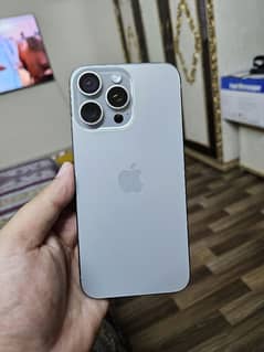 iphone 15 pro max HK Model 256gb