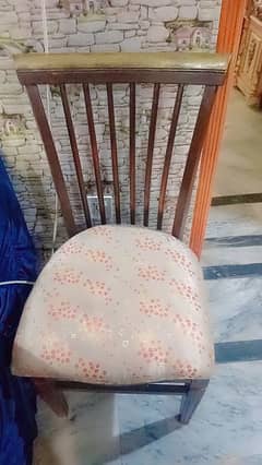 Elegant & Comfortable Dining Chair – Perfect for Any Dining Space!
