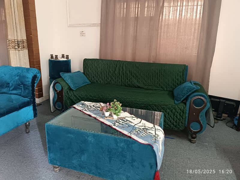 sofa cumbed set with table and Diwan 3