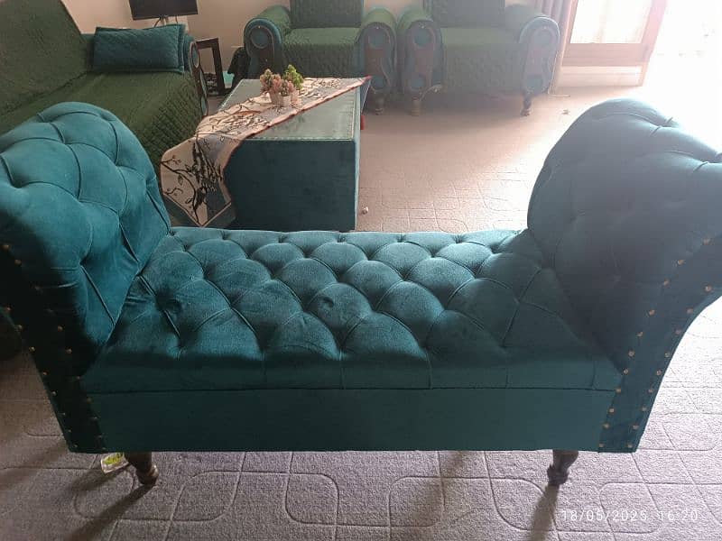 sofa cumbed set with table and Diwan 4