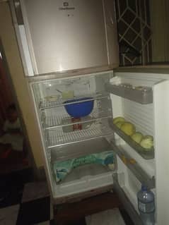 Dowlance Refrigrater