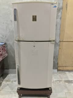 Dawlance refrigerator fridge