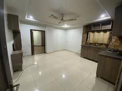 2bedrooms unfurnished apartment available for Rent in E 11 4 isb