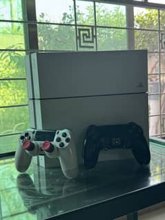 Playstation 4 Fat 1200 series ( Just like Brand New )