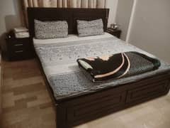 Premium Bed Set with Side table