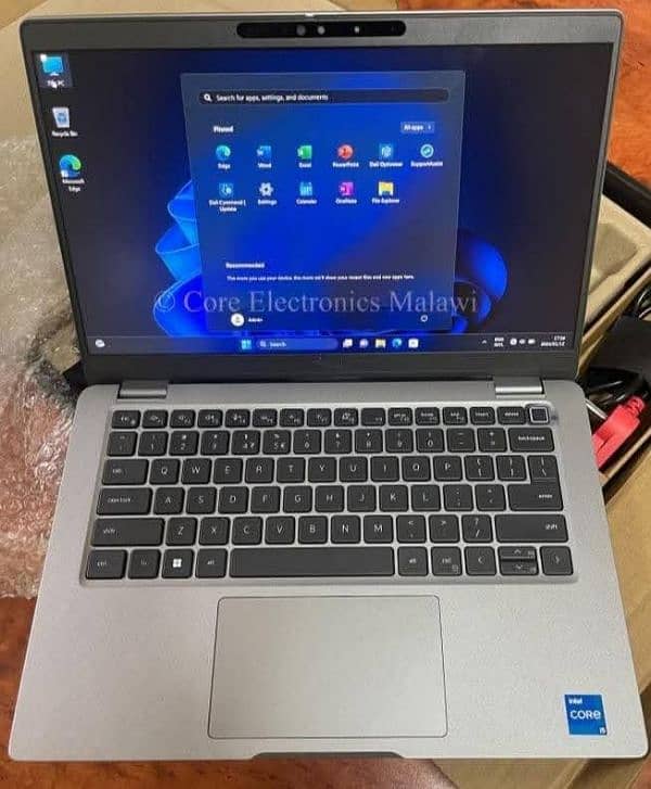 Dell Latitude 5430  12th generation Core i5 *(10 core 12 threads )* 0