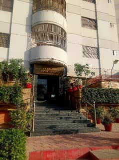 LUXURY FLAT FOR SALE IN GULSHAN-E-IQBAL BLOCK 14 PEARL