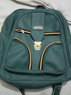 Shoulder bag 10 by 10 condition