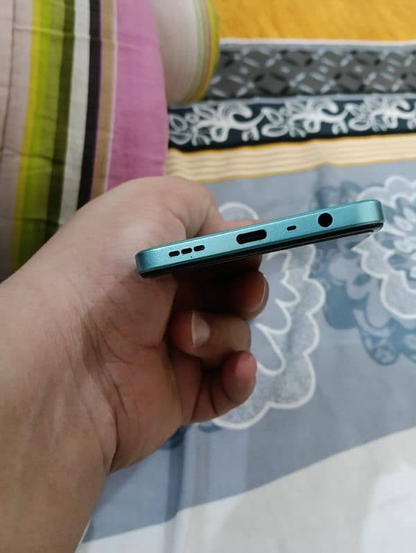 Oppo Mobile A78, 8+8/256 GBs 10/10 condition in-Display fingerprint 2