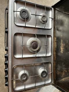 Care Cooking Range – 5 Burners + Baking Oven
