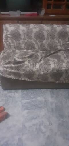difrent gharelo Saman sales h