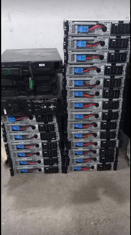 3kva APC UPS 4