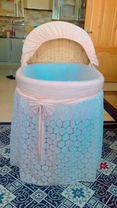 baby cot/crib
