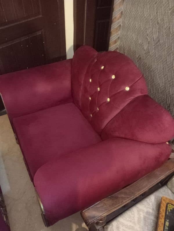 6 seater sofa and 2 small table 1 double table set 2
