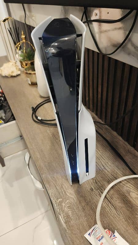 PS5 Slim 1TB Disk Version with 2 Controllers | For Sale 4
