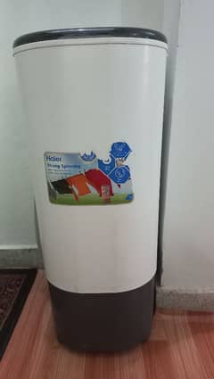 Haier Spin Dryer HWS60-50 Quick and Compact