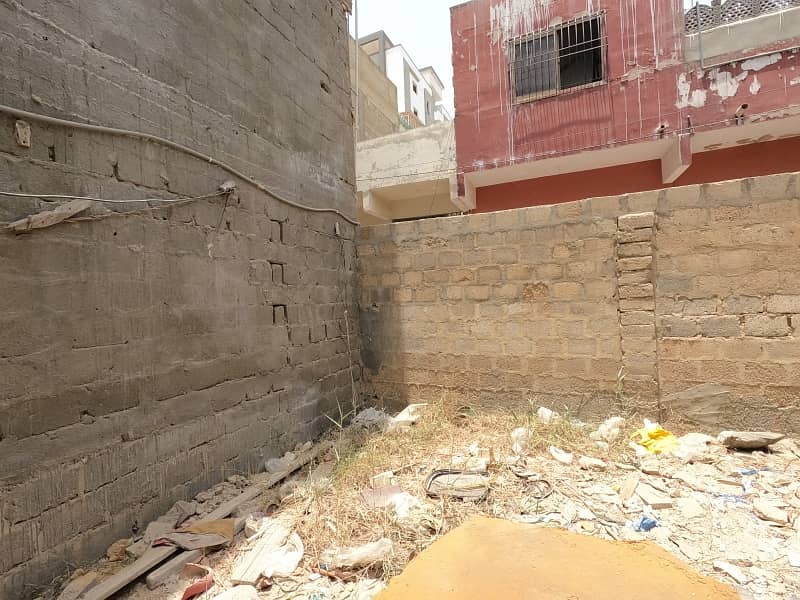 80 Sq Plot for Sale Prime Location in Gulistan-e-Johar, Block 12 (Bin Hashim Back Side) 4