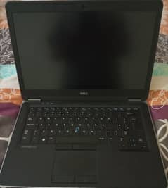 desktop 1R5JET7
