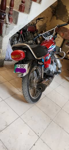 Honda CG 125 2015 model for sale smooth driving.