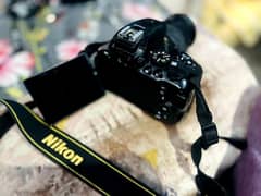 NIKON