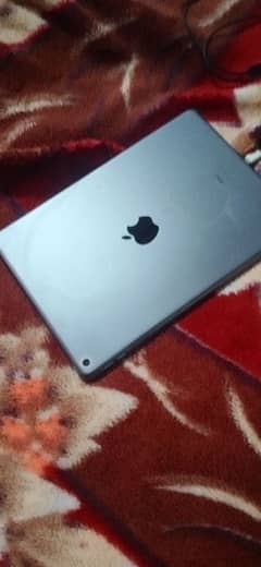 ipad 9th generation good condition