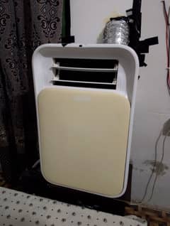 portable A. C