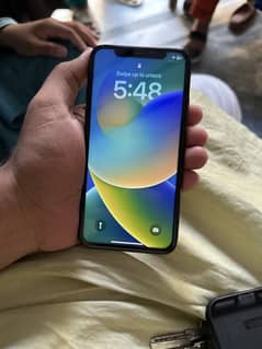 iPhone X