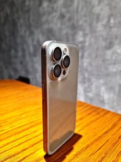 15 Pro 256 GB