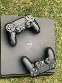 Playstation 4 Slim 1tb