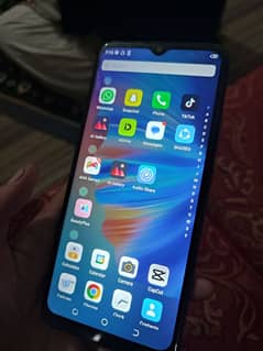 Tecno spark 6 go  dual SIM plus memory card slot
