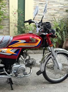 Honda cd 70 2025 Model Barnde new Bick only 4500km use