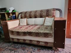 Master Foam Sofa Set good condition