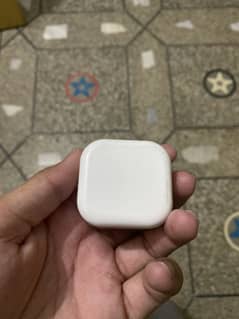 100% original iphone adapter silitely use full working urgent sale