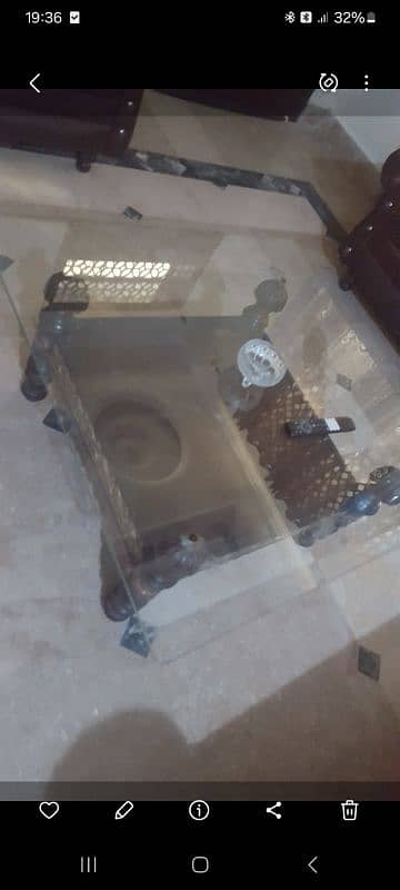 1 big and 2 small tables good condition 1