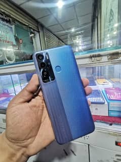 tecno pova new  4GB 64GB 6000 MAH Long Battry