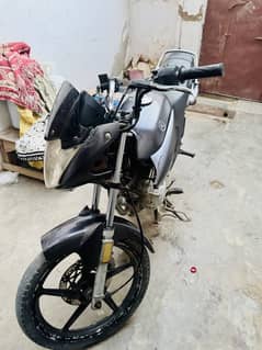 Yamaha ybr esd