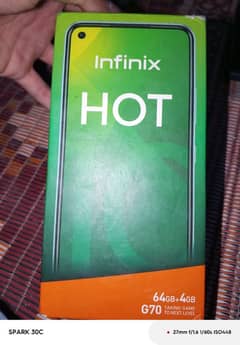 Infinix hot 10 vip condition with box only glass brack hai