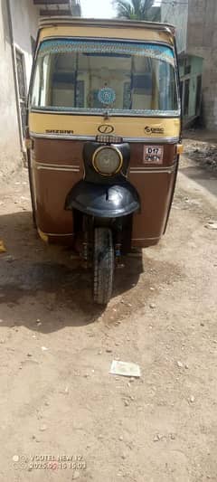 Sazgar 4 stok condition achi hai tyre khatam hai baki pics dhaklo