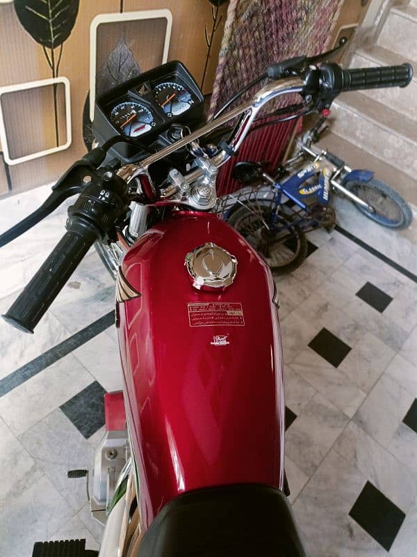 New condition slightly used no rust on any part like new bike 0