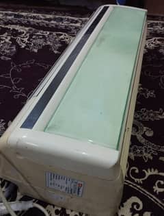 Dawlance split AC